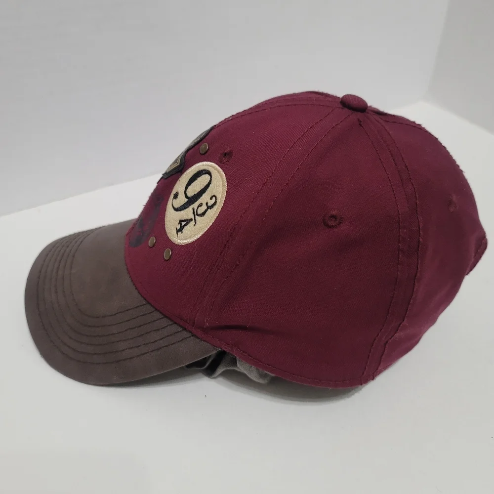 Harry Potter Platform 9 3/4 Maroon Hat Wizarding World Universal Studios OSFM - Picture 4 of 11